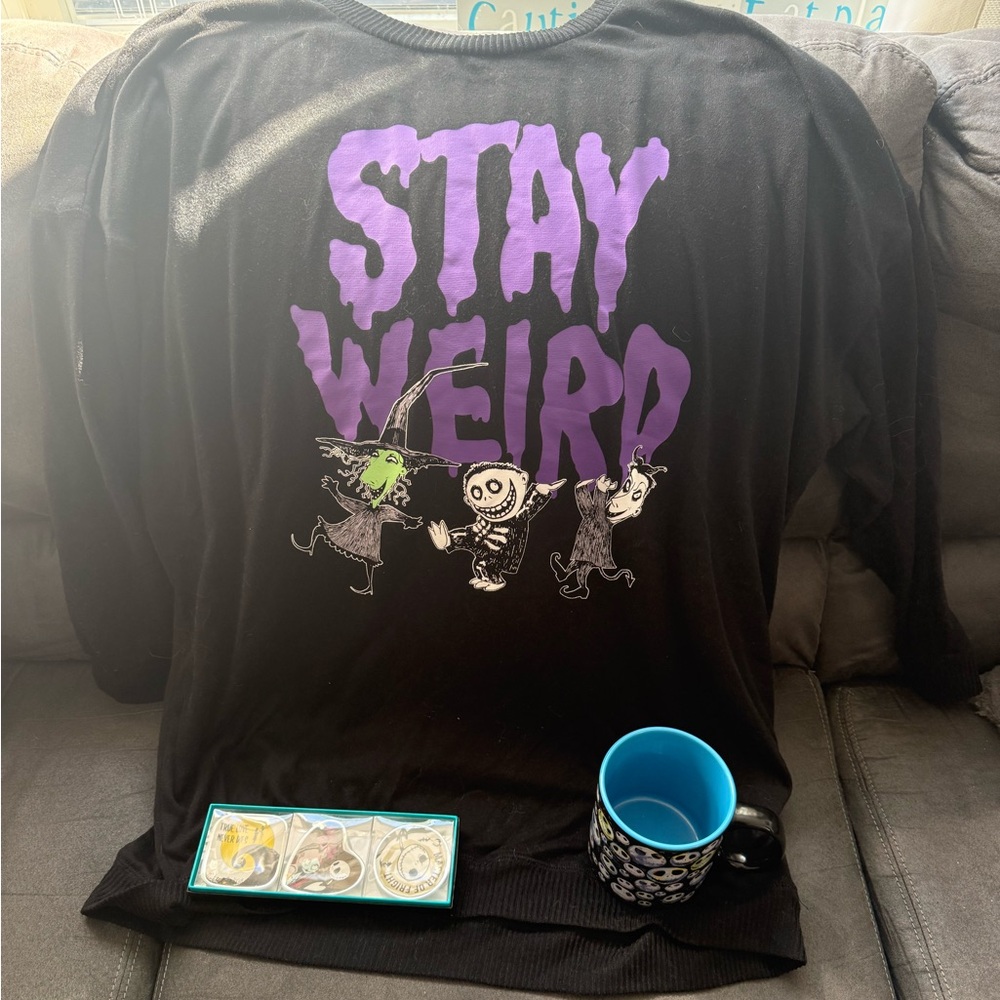 Sleep shirt mug and trinket tray set